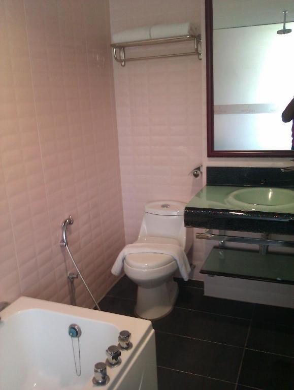 Nouvelle Hotel Johor Kulai Room photo