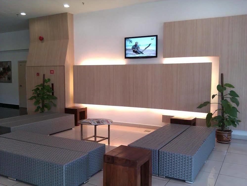 Nouvelle Hotel Johor Kulai Exterior photo